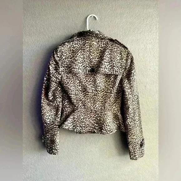 Banana Republic Leopard Peplum Jacket Short Trench XS Button-up EUC - Picture 9 of 11